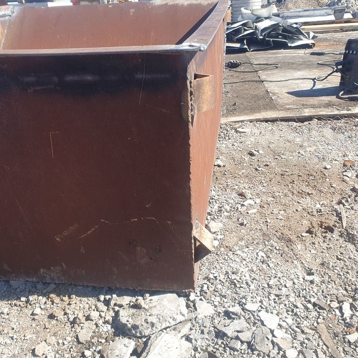 Продам бадью 1,5 м3