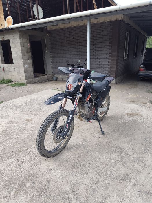 Продам эндуро мотоцыкл Sucmss 06 250