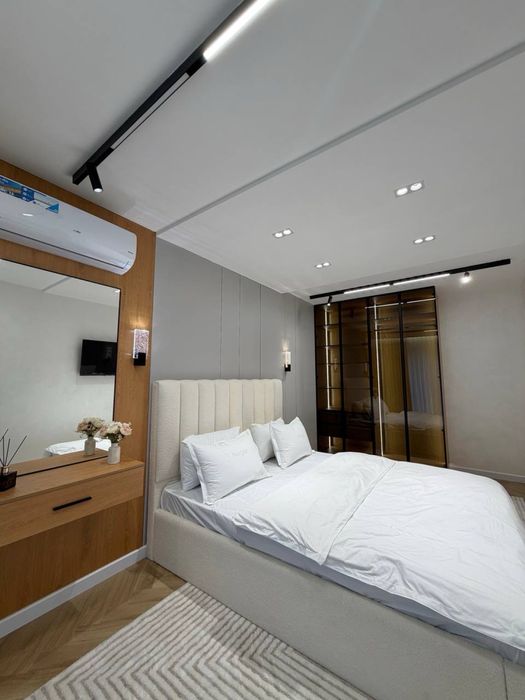 ЖК Комолон Орентир: Метро Миллий бог, Дружба