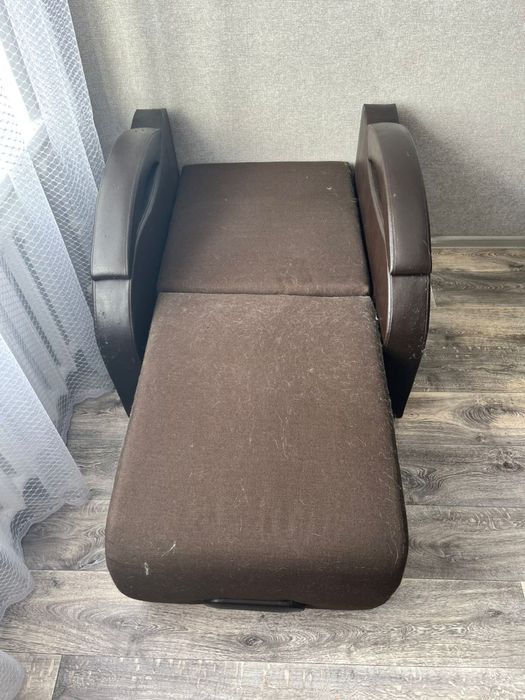 Продам диван, кресло, пуф