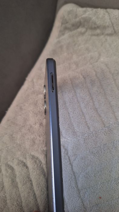 Oppo a 17 без коробки