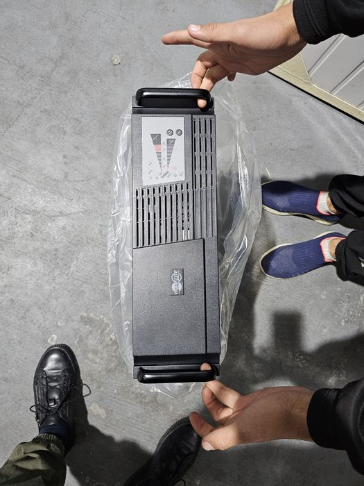 UPS / ИБП - Tripp Lite SU3000RTXL3U 3000 ВА 2400 Вт Smart Online с