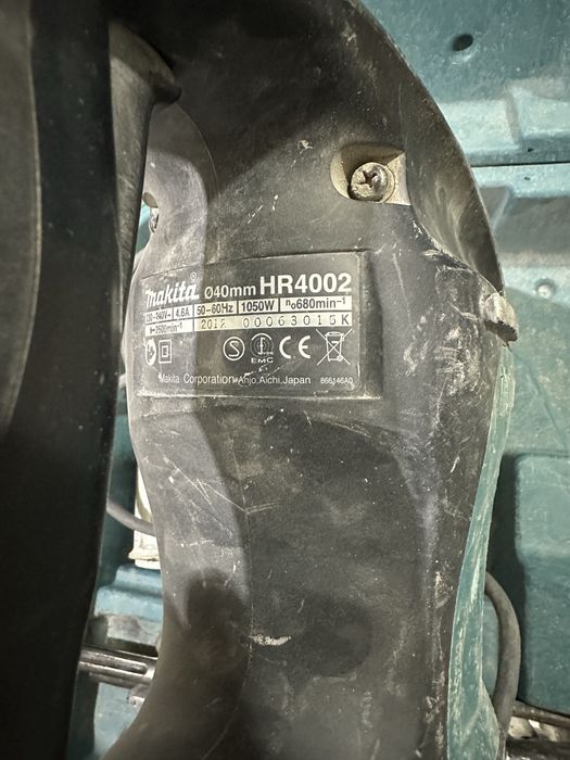Перфоратор Makita HR 4002 Б/У