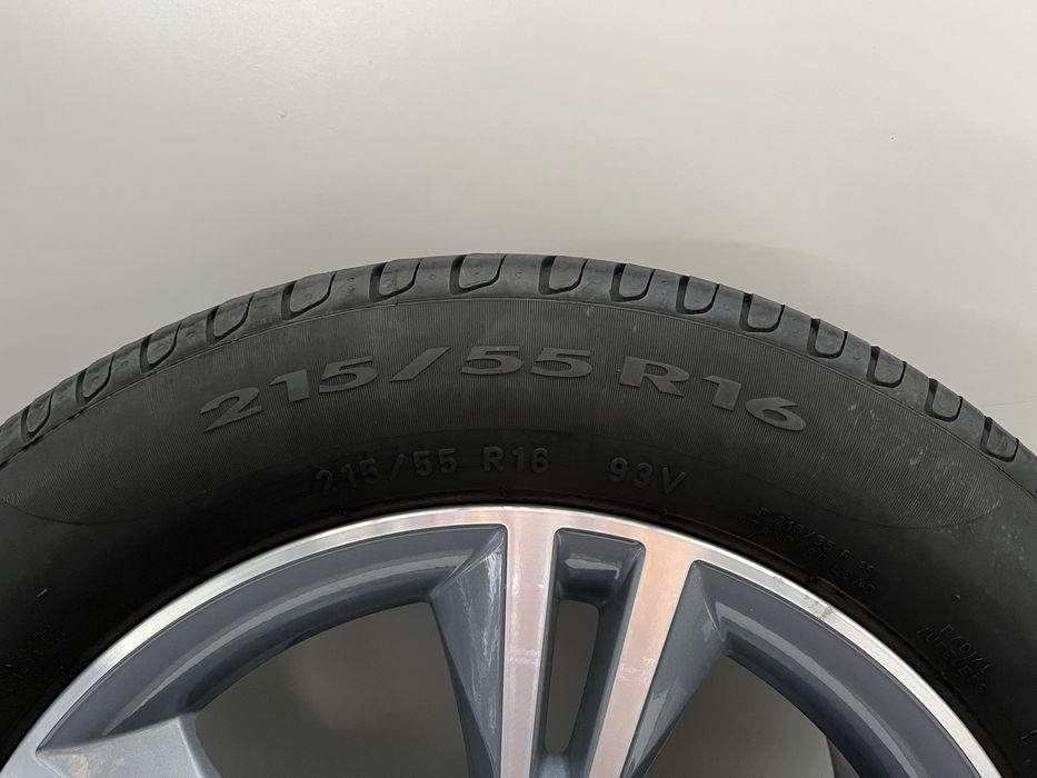 Оригинални джанти 16 цола 5х108 за Форд Фокус с летни гуми 215/55/16