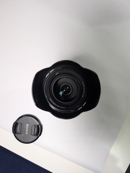 Sony a6000+ obiectiv kit 16-50mm, 5 baterii