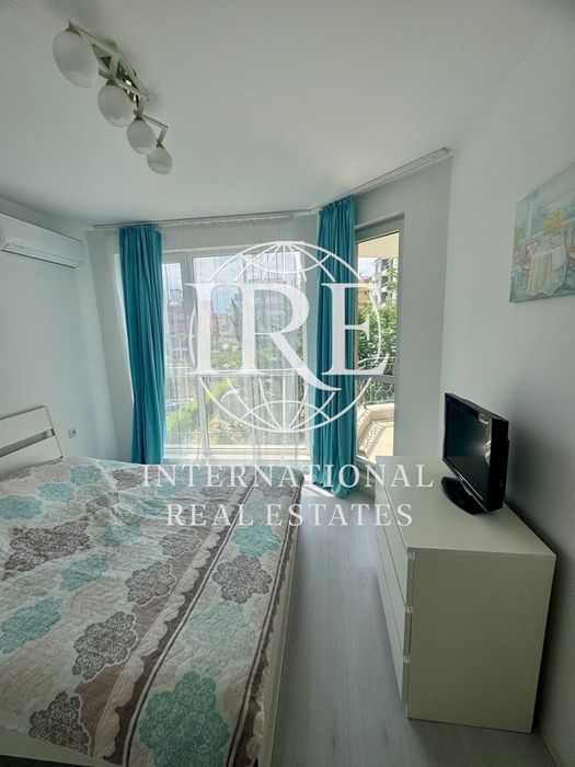 Продава се Двустаен апартамент в Варна, Бриз - 58 кв.м за 3776 €/кв.м - Снимка #6