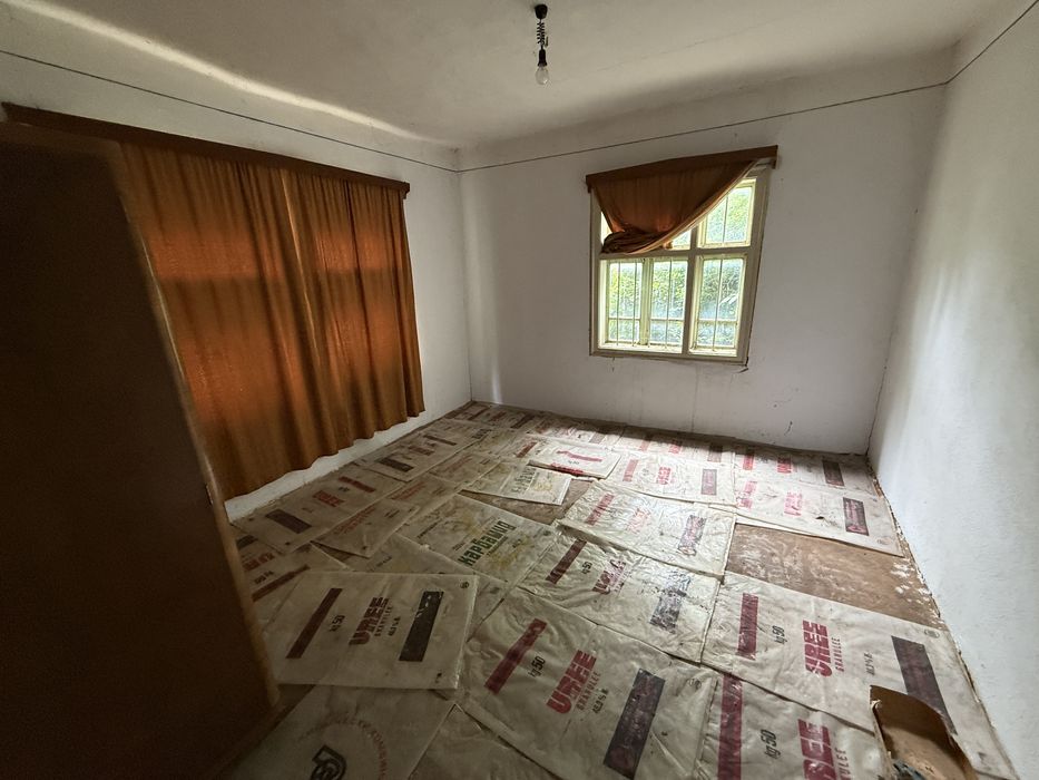 Продава се Къща в Брегово - 80 кв.м за 57 €/кв.м - Снимка #4