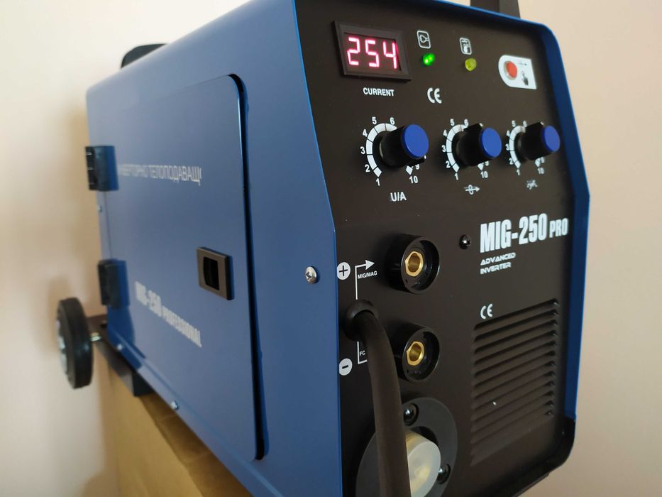 Телоподаващо 250А Заваръчен /Телоподаващ апарат PROFESSIONAL -4м шланг
