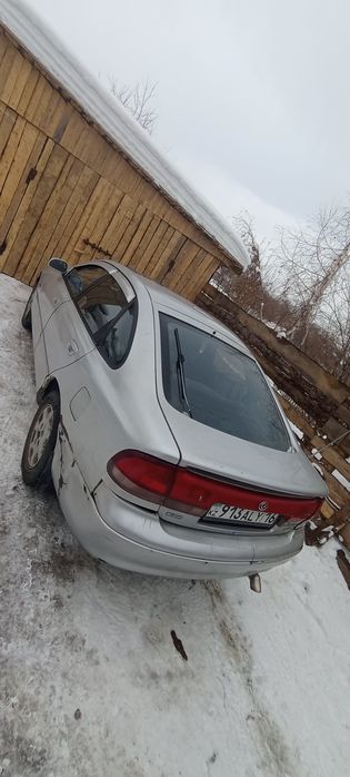 Мазда 626 Кронос на ходу