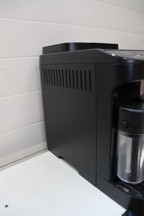 De'Longhi Magnifica Evo, Кафемашина, 1450W, 1,8л ECAM292.81 Latte