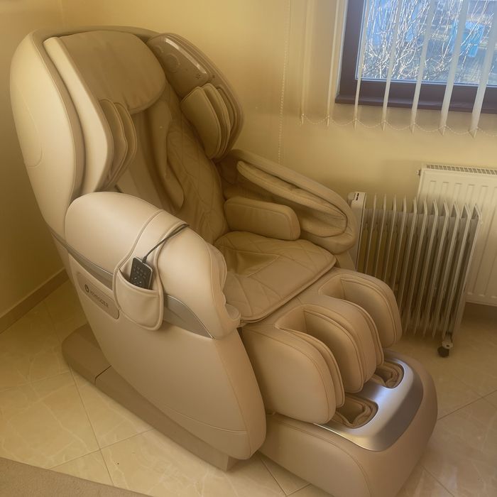 Fotoliu de masaj Capsula 4D Komoder KM9000 Luxury Zero Gravity