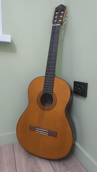гитара Yamaha c70