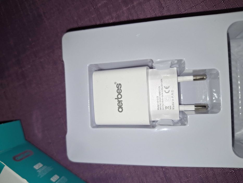 Мрежово зарядно, бързо зареждане, Type-c, от 5V до 12V, 3A, 20W