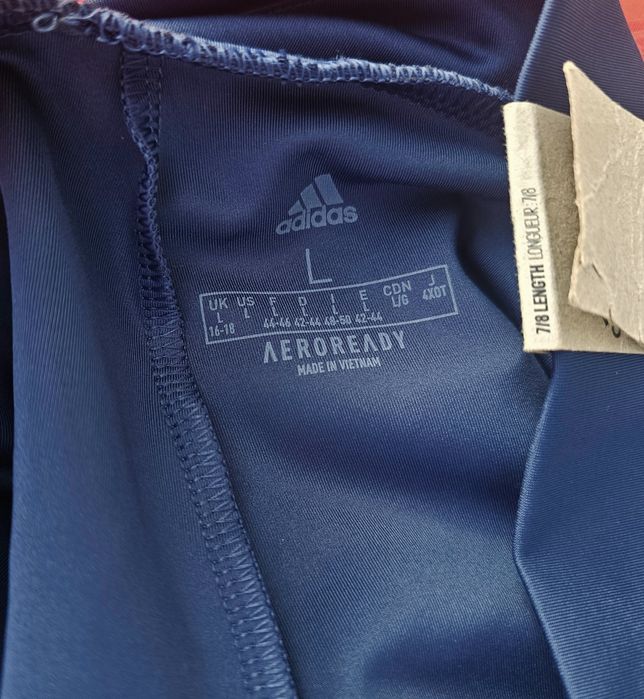 Adidas оригинален дамски клин нов Л размер