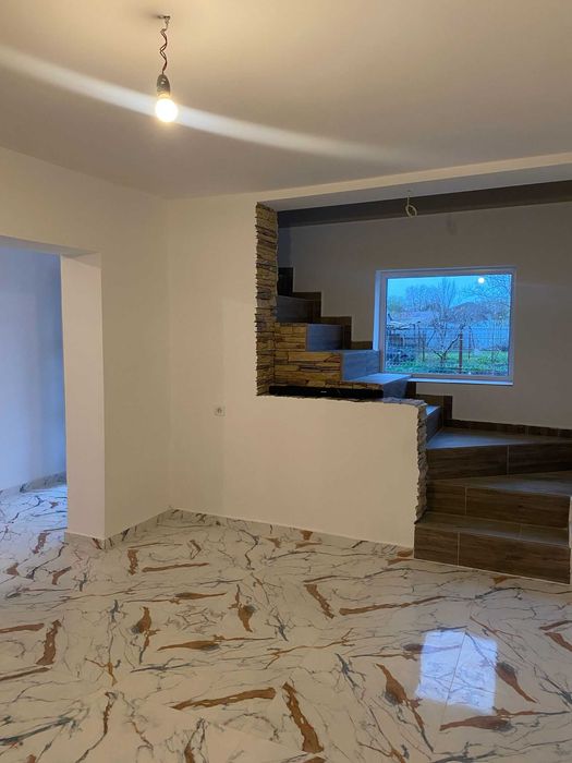 Casa de vanzare in localiatatea Spătaru