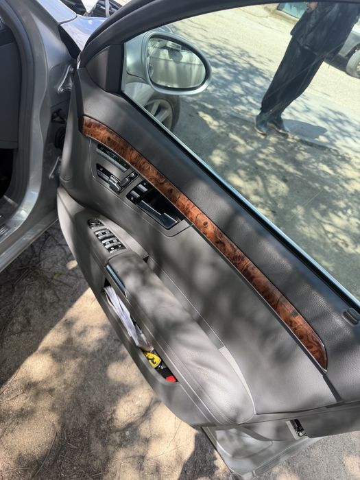Mercedes S class w221