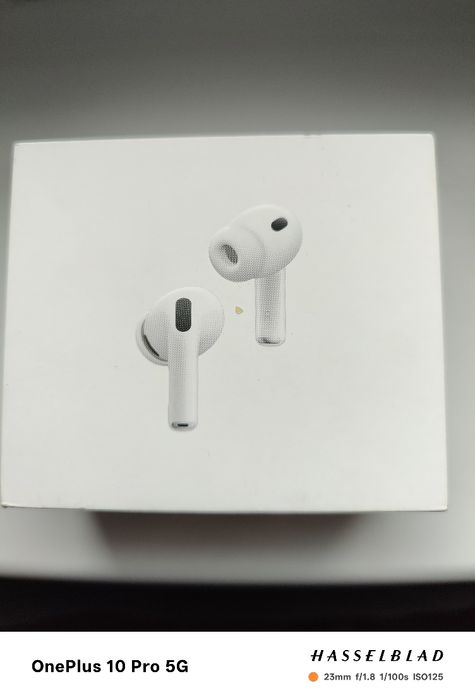 vand 1 cutie Apple iphone 17 pro max si 1 cutie airpods pro