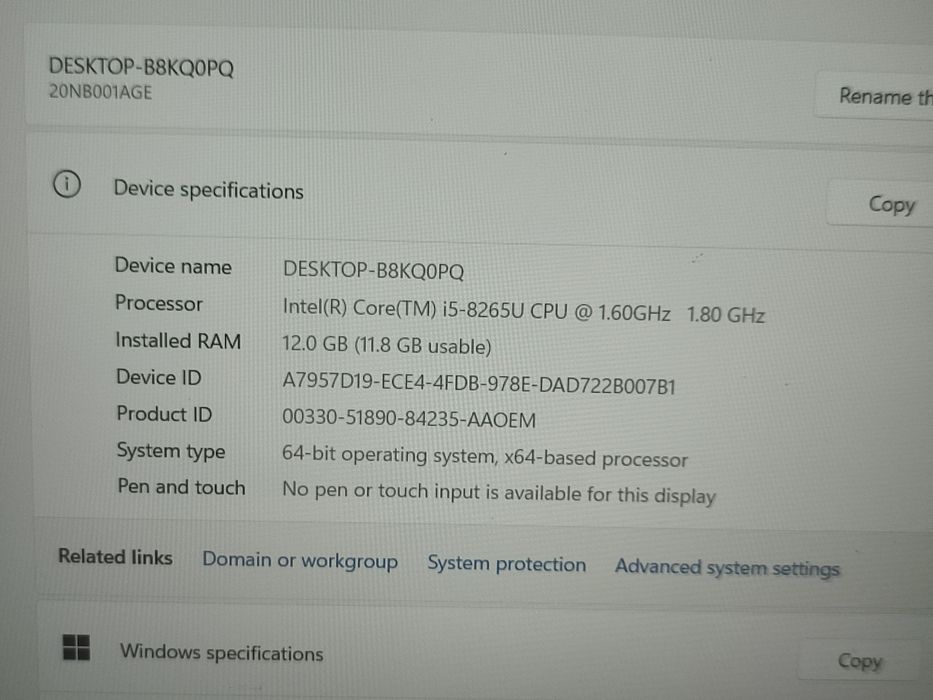 Laptop Lenovo Thinkpad E590 - i5-8265u/ 12gb DDR4/256gb SSD/Baterie OK