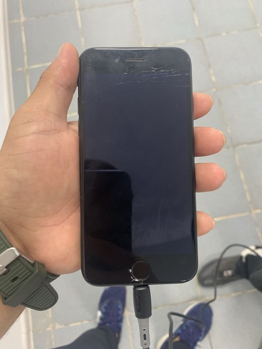 iphone se 2022 64 Гб