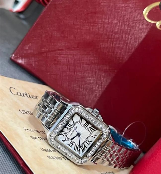 Часы Cartier женские