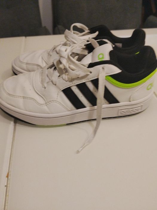 Adidas маратонки