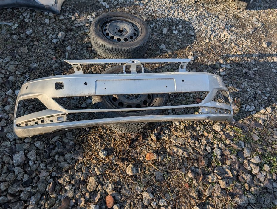 Bara Fata / Spate Modele Volkswagen Golf, Touran, Passat, Tiguan, Eos