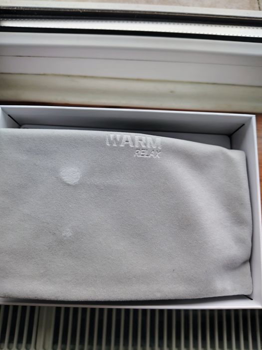 Aparat de masaj pentru ochi