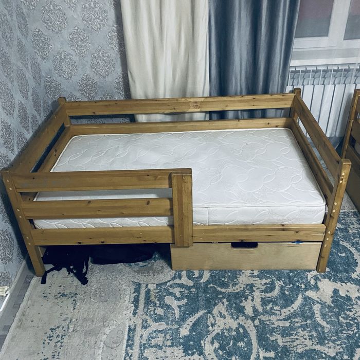 ағаш төсек сатлады арзан баға