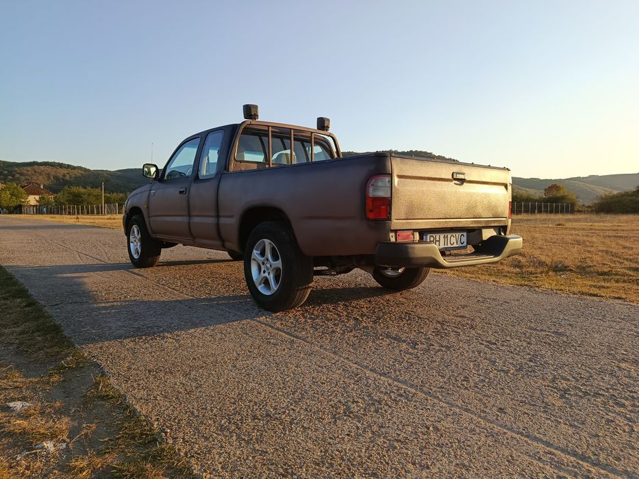 Toyota hilux  4x2