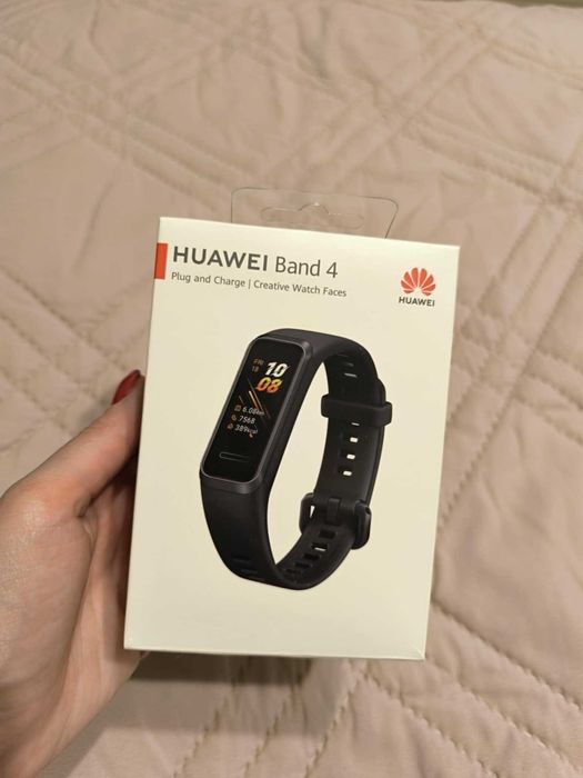 Фитнес гривна huawei band 4