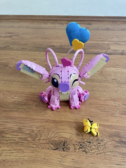 LEGO Disney 43257 - Angel (Stitch) Cu cutie și instrucțiuni