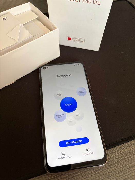 Телефон Huawei P40 lite