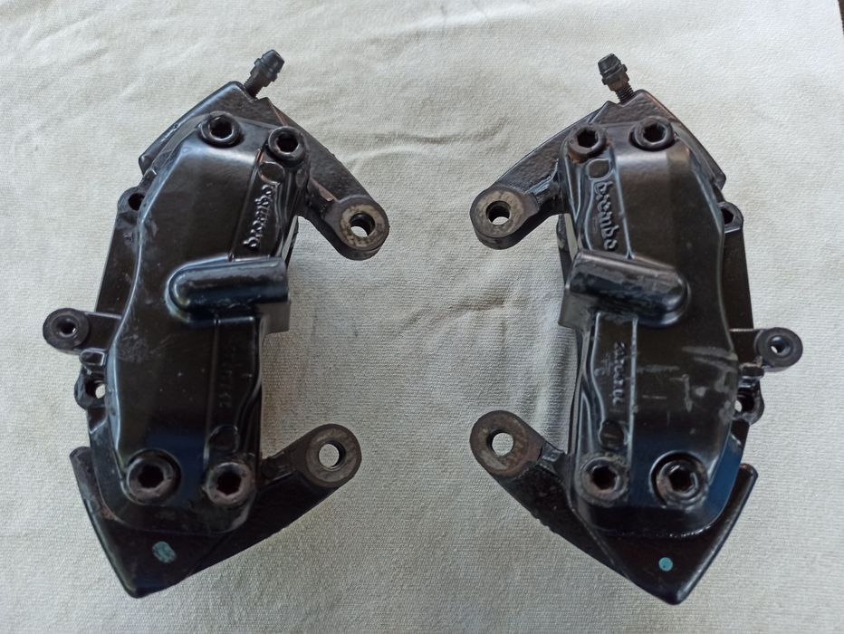 Спирачни апарати BREMBO Мерцедес, спирачни дискове перфорирани