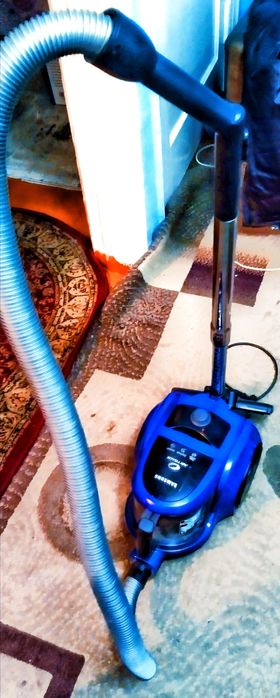 Два Пылесоса  Samsung