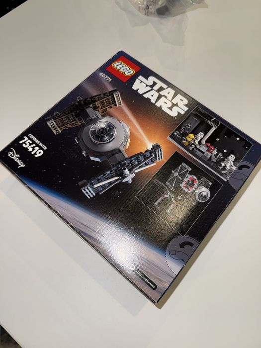 Lego 40771 TIE Fighter with Imperial Hangar Rack