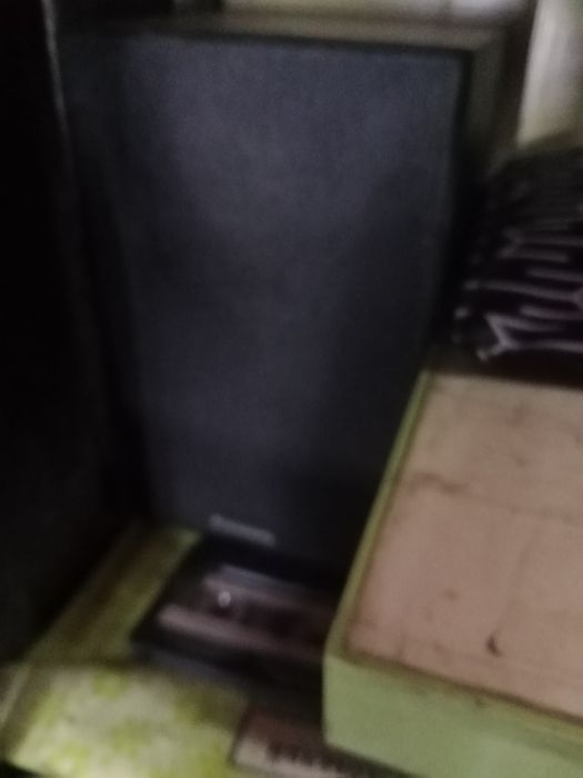 Продам калонки центр panasonic