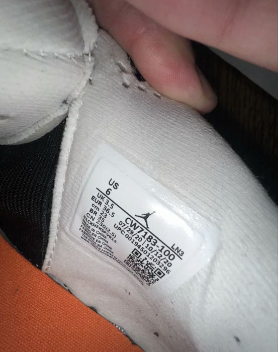 Jordan 4 Retro Starfish