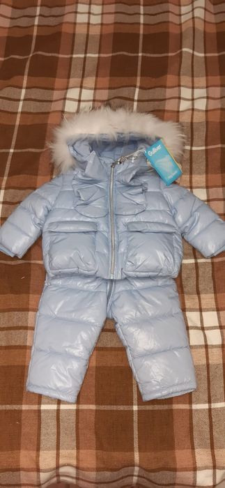 Продам куртку с полукомбинезоном новые