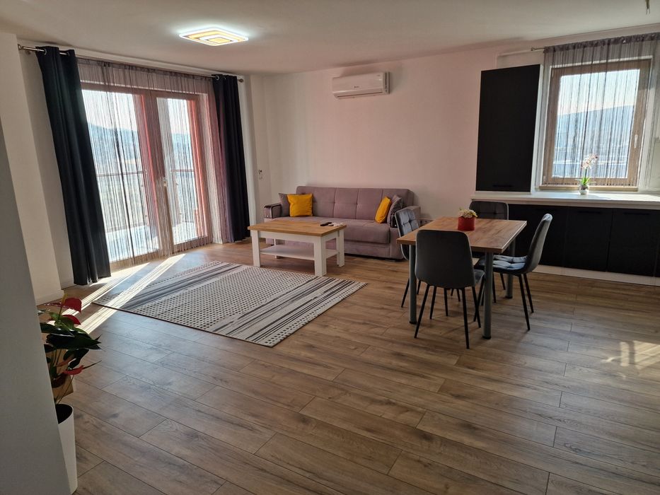 Inchiriez apartament 2 camere Fomco Tudor str.Livezeni
