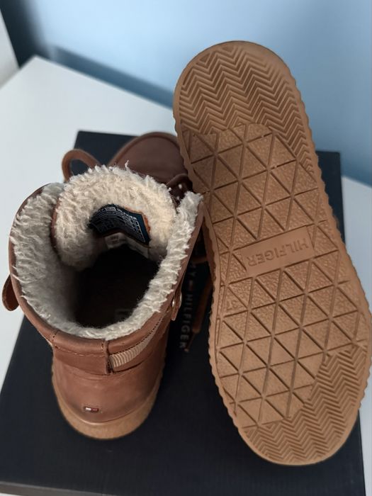 Ghete Tommy Hilfiger marimea 37