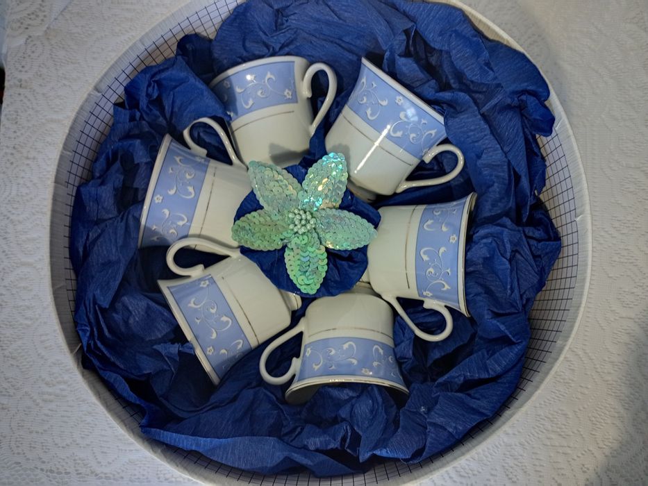 Подаръчен сервиз за кафе