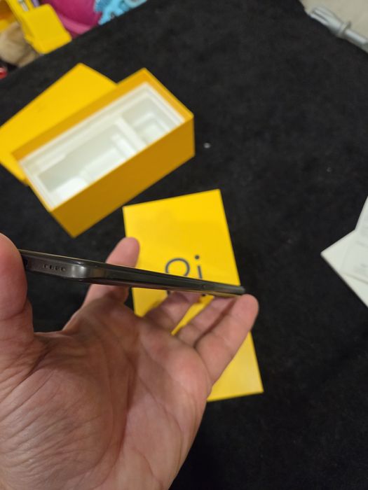 Realme 8i spase black