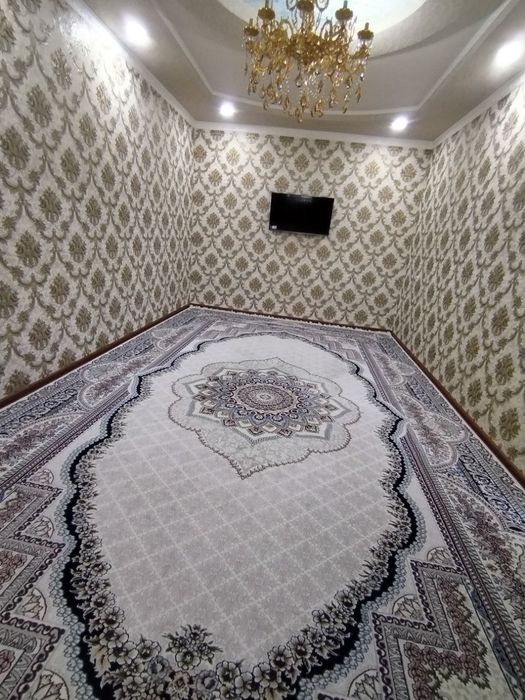 Uy sotiladi 6 sotix yangi darxon bozori yonida