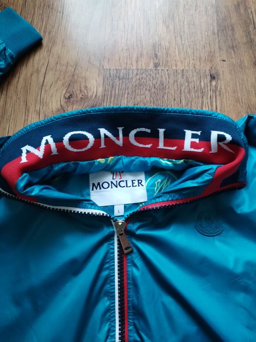 moncler - мъжко яке Л  отлично състояние