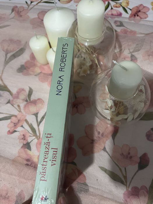 Carte "păstrează-ți visul" - Nora Roberts nouă