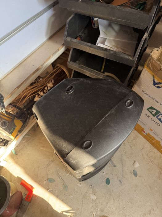 Продам колонку behringer