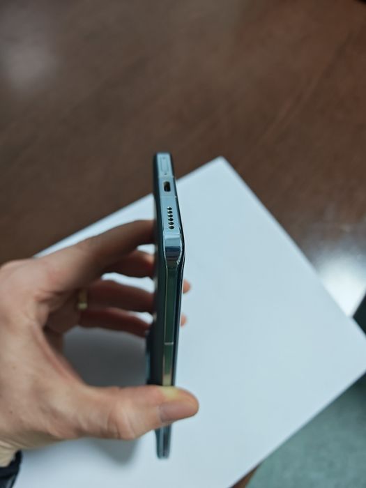 Vând Honor magic 5 pro 512 Gb