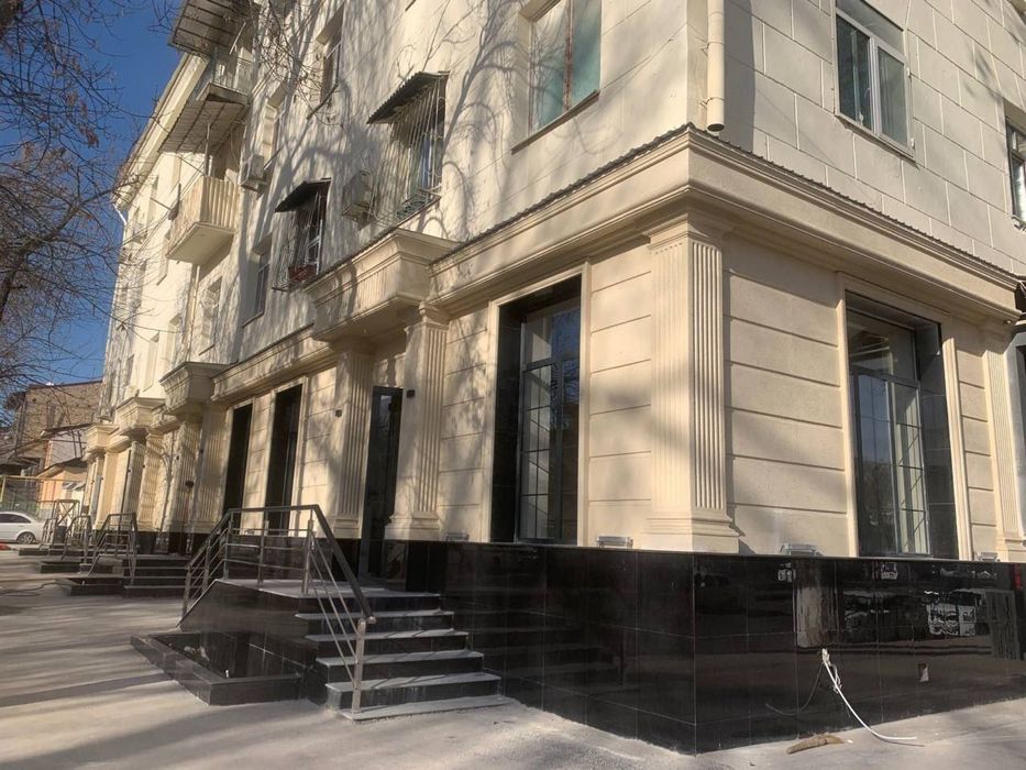 Шота Руставели Братские Могилы | 125кв - нежилое помещение вдоль дорог