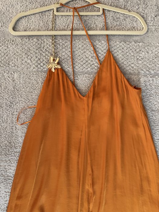 Рокля Zara.