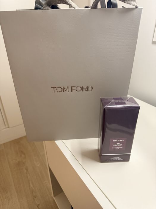 Парфюм Tom Ford Oud Voyager